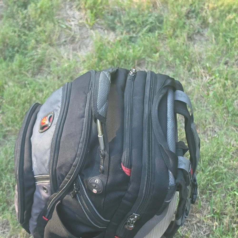 SwissGear ibex laptop